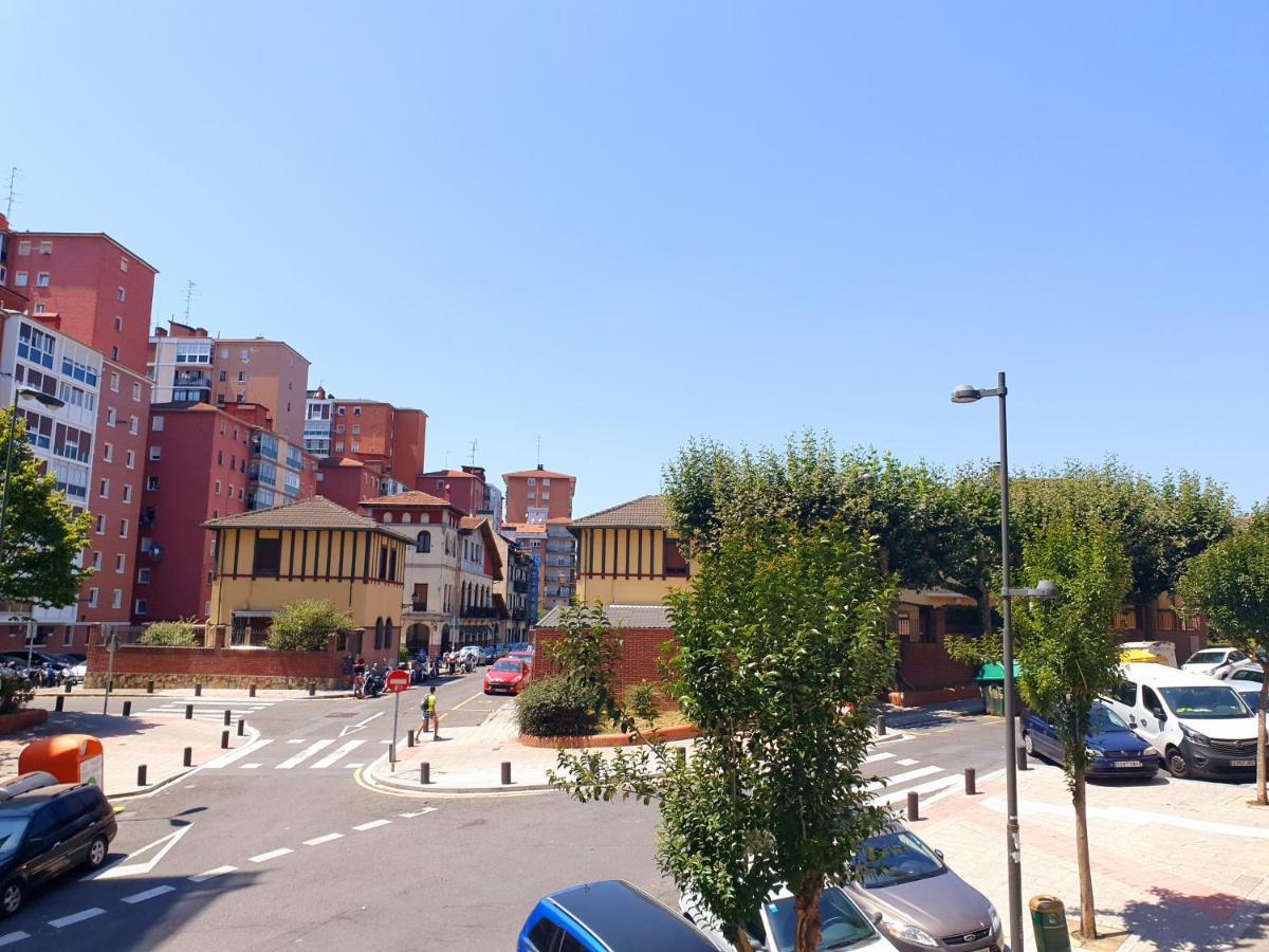 Hotel Iturriaga Ostatua Self Check In Bilbao Exterior foto